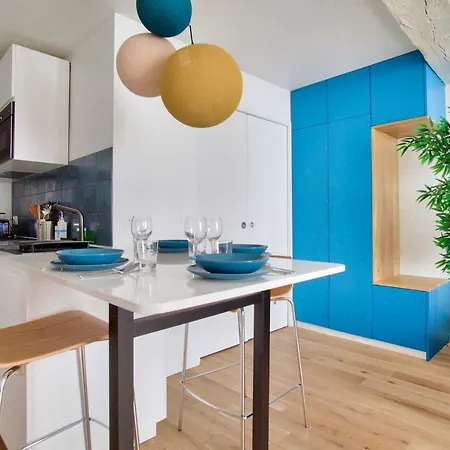 1 Bedroom Louvre Saint Honore Free Netflix Appartement Parijs